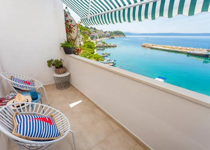 アパート Amazing View ドラスニセ